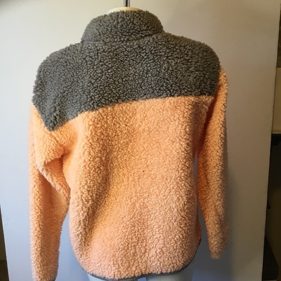 Very soft Sherpa Jacket - Picture 2 of 4